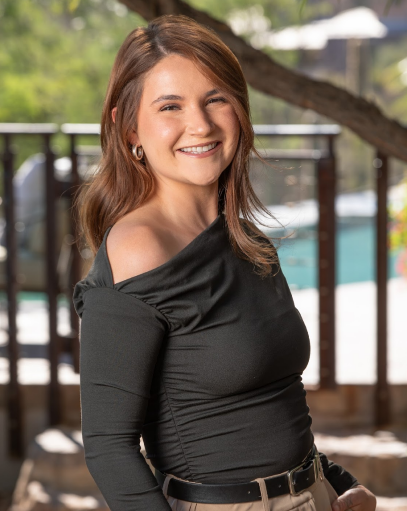 Leslie  Vasquez
